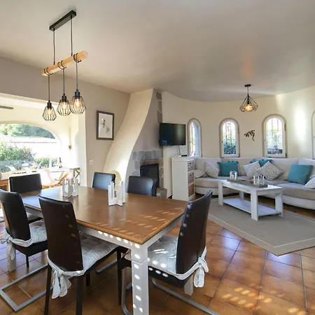 C&m By Interhome Villa Calp