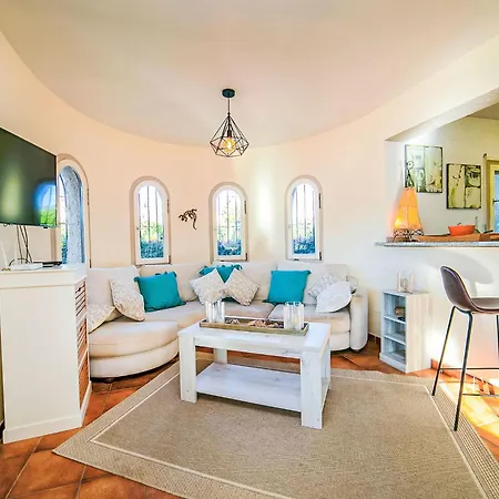 C&m By Interhome Calp